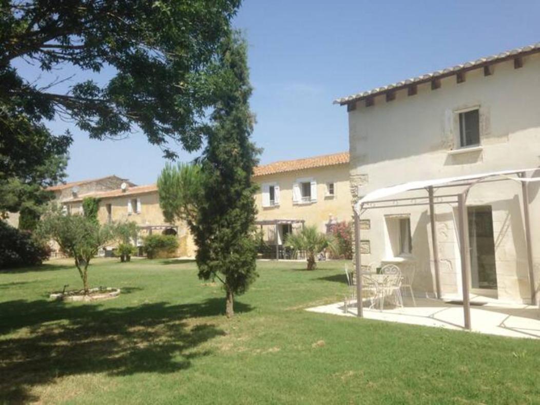 Vila Les Templiers - Petit Bizerty 36 Pers Saint-Gilles  Exteriér fotografie